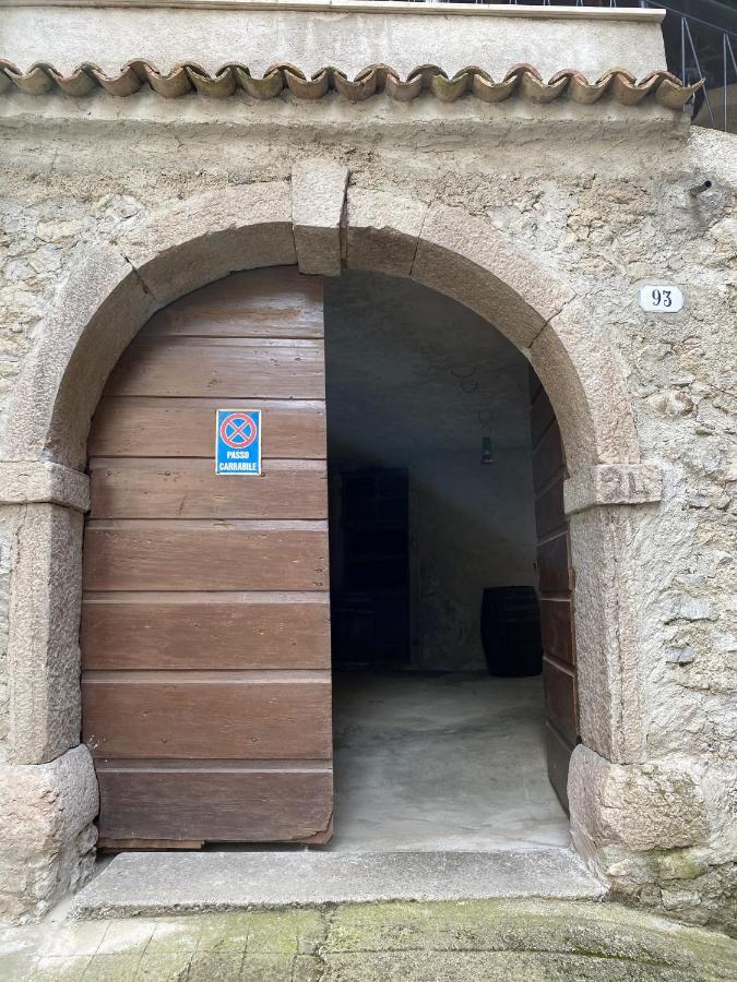 Ca' Berti Appartamento Con Terrazza Ville Del Monte テンノ エクステリア 写真
