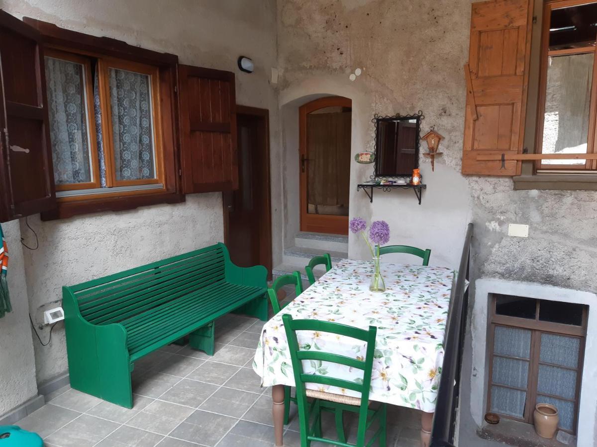 Ca' Berti Appartamento Con Terrazza Ville Del Monte テンノ エクステリア 写真