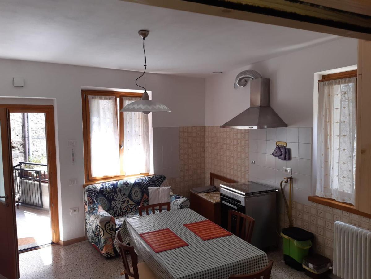 Ca' Berti Appartamento Con Terrazza Ville Del Monte テンノ エクステリア 写真